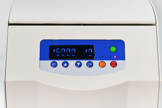 Centrifugatrice ad alta velocità 10000 - 16500 giri al minuto Rotori angolari Max 36 Placer