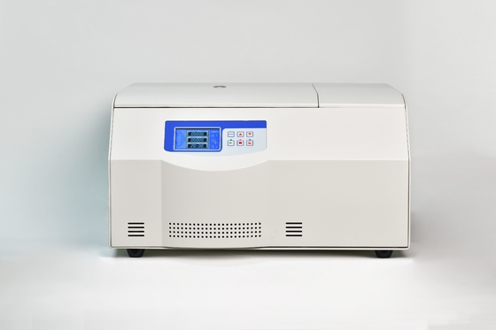 Centrifughe frigorifere ad alta velocità di laboratorio di grande capacità 4*750 ml con velocità regolabile e basso rumore