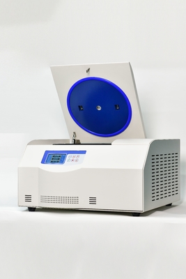 Centrifughe frigorifere ad alta velocità di laboratorio di grande capacità 4*750 ml con velocità regolabile e basso rumore